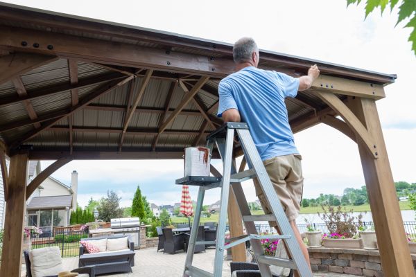 Outdoor Staining Service