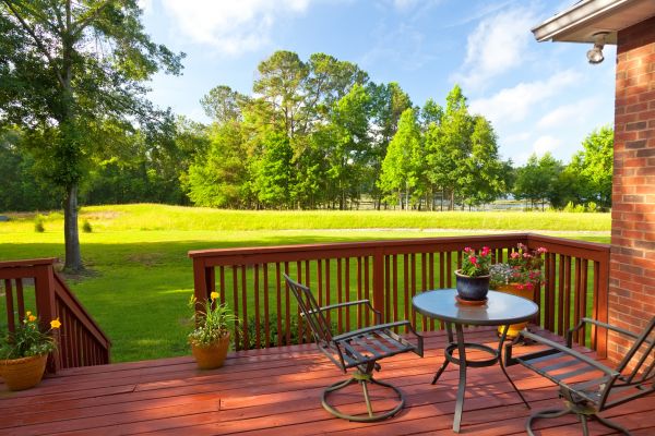 Deck Railing Refinishing